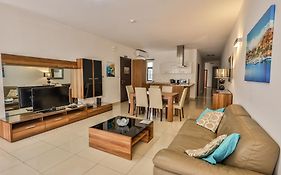 Belmonte Heights
